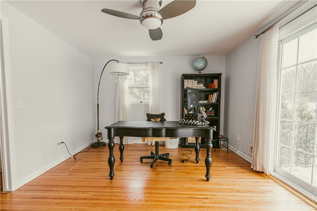 52 Elmford Road Gates, NY 14606 - Photo 16 of 25