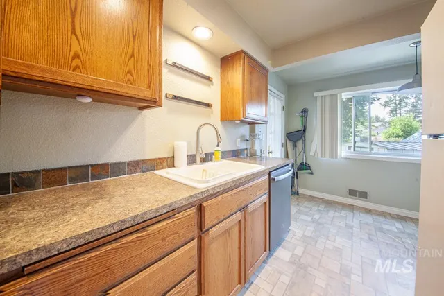 $275,000 | 829 Diagonal Street, Clarkston, WA 99403