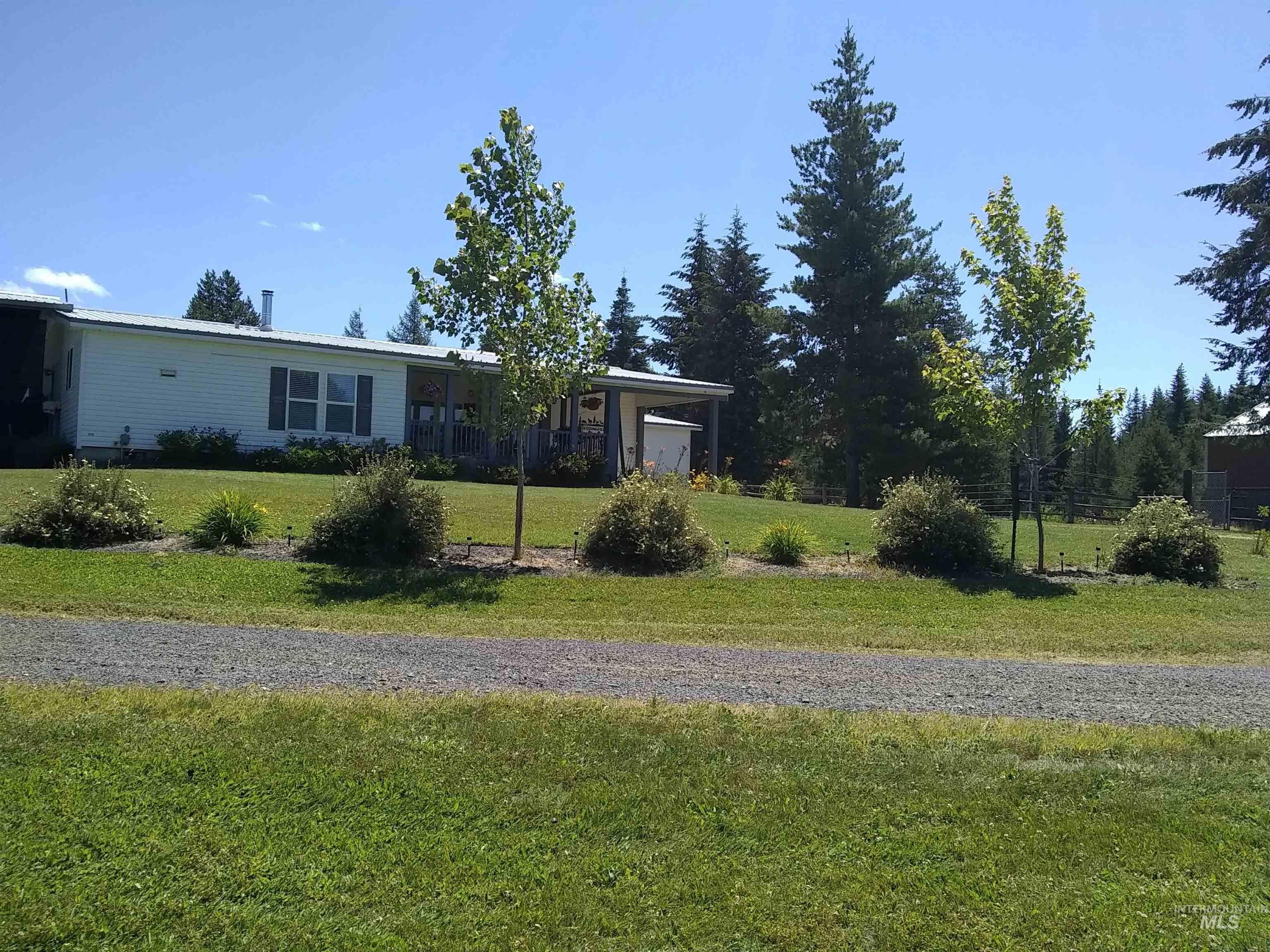 Nice land scaping in Front of Home
