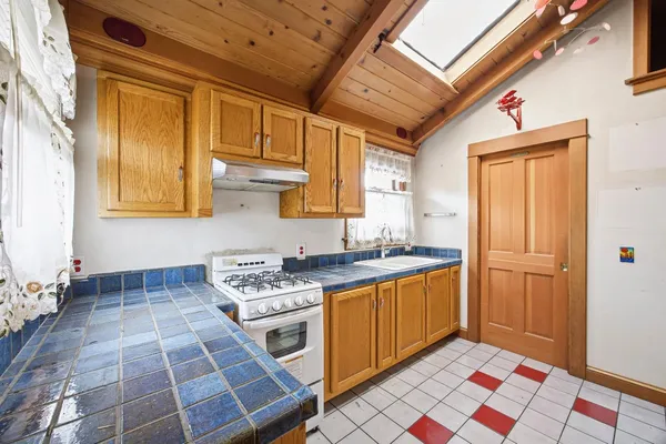 $799,000 | 2013 Ninth Street, Berkeley, CA 94710