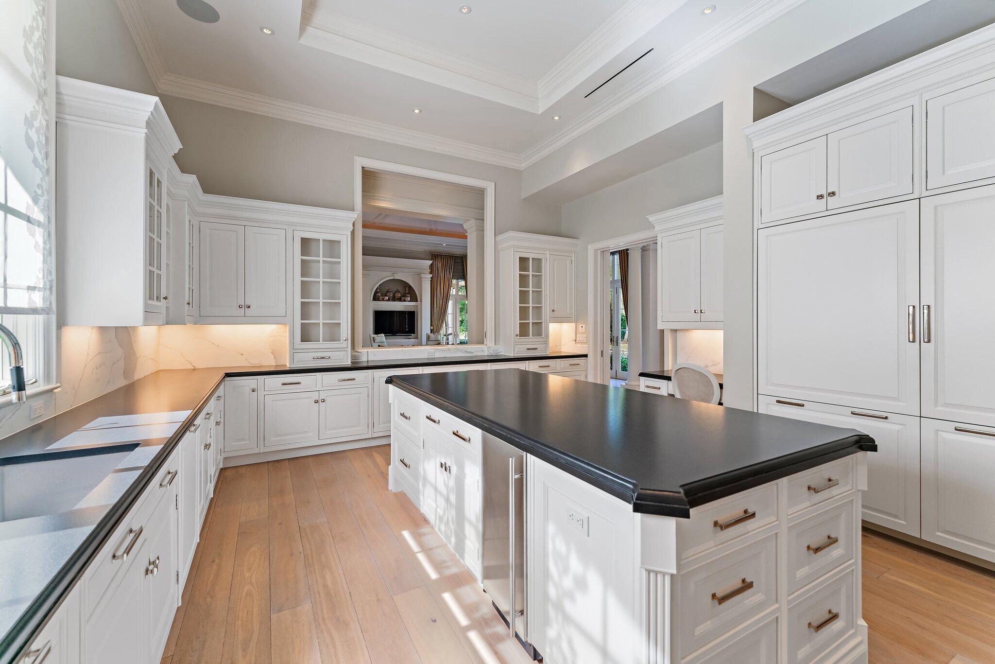 146 Bears Club Drive Jupiter, FL 33477 - Photo 104 of 115 Kitchen