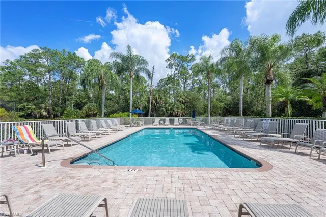 $279,000 | 7515 Stoneybrook Drive, Unit 814, Naples, FL 34112