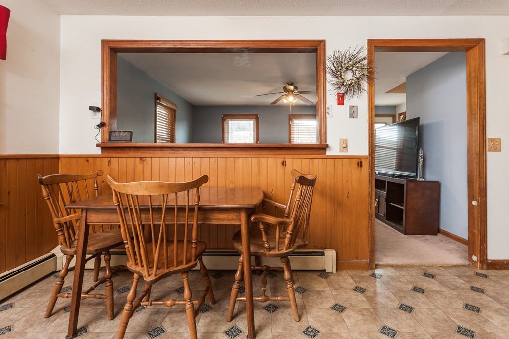 206 Boston Road Palmer, MA 01069 - Photo 11 of 30
