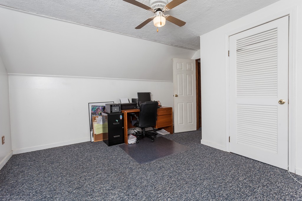 206 Boston Road Palmer, MA 01069 - Photo 16 of 30