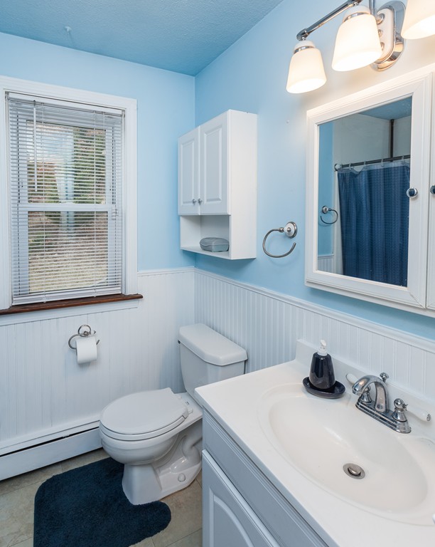 206 Boston Road Palmer, MA 01069 - Photo 22 of 30