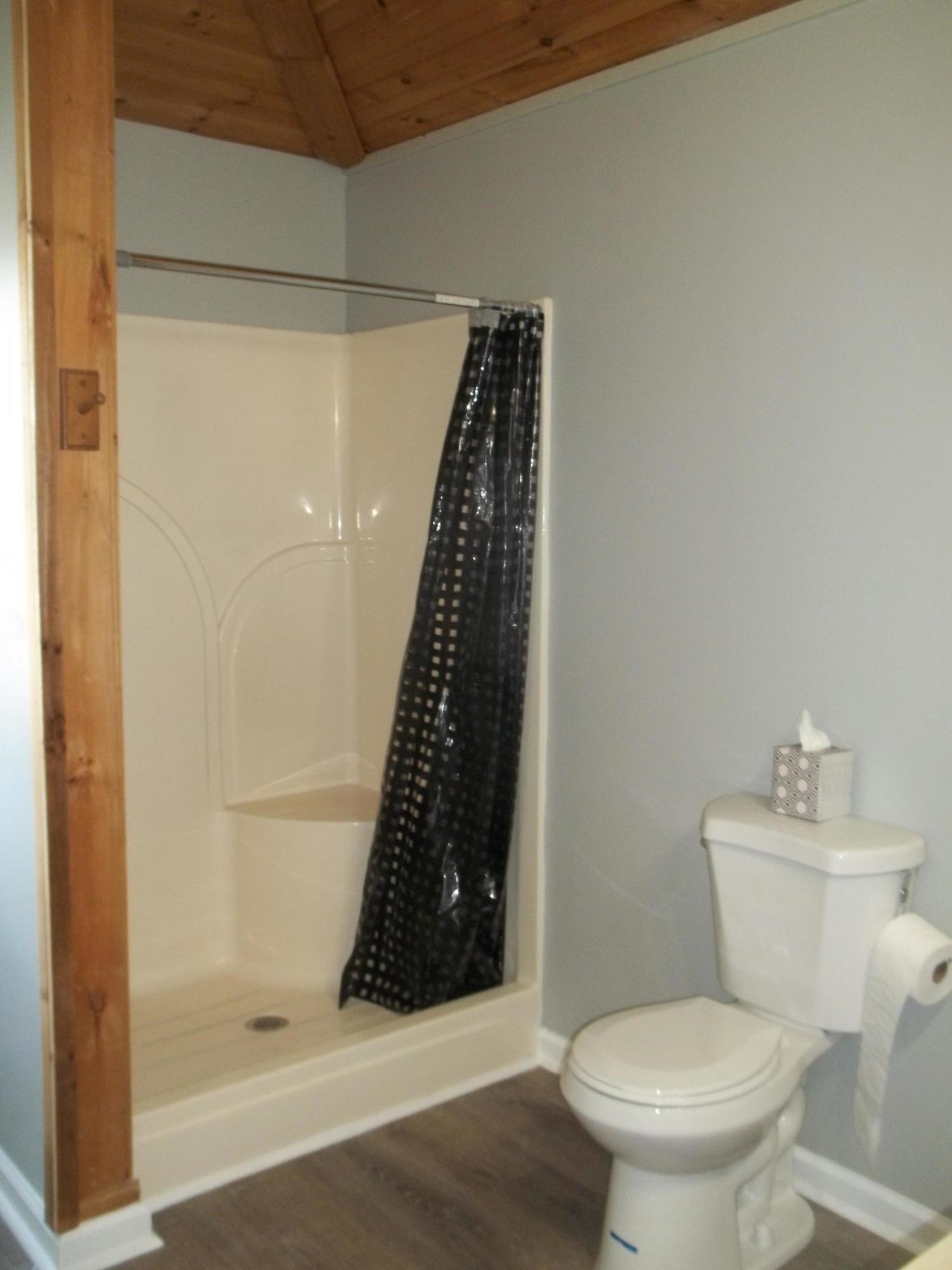 954 Riverside Avenue Kingsport, TN 37660 - Photo 23 of 28 101_0718