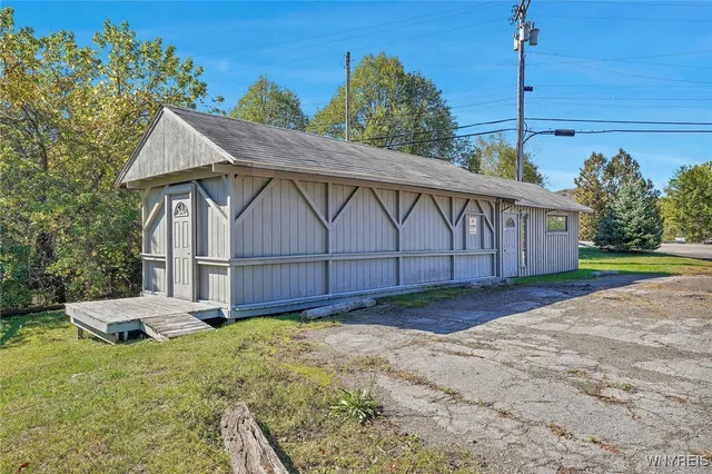 $349,900 | 5034 Highway 219, Great Valley, NY 14741