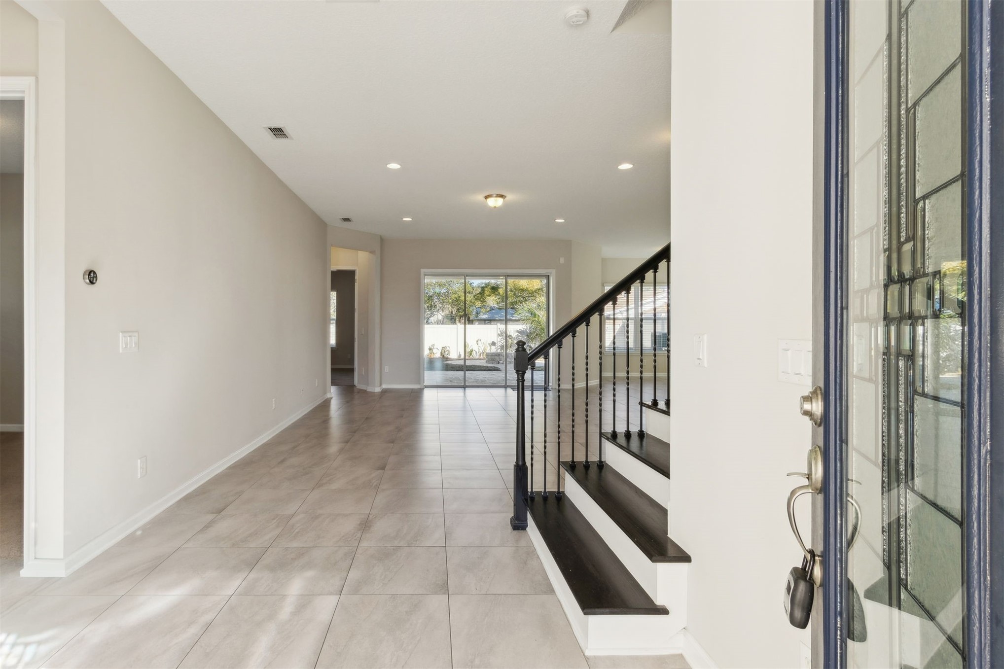 461 Sargasso Street Fernandina Beach, FL 32034 - Photo 17 of 40 a view of entryway
