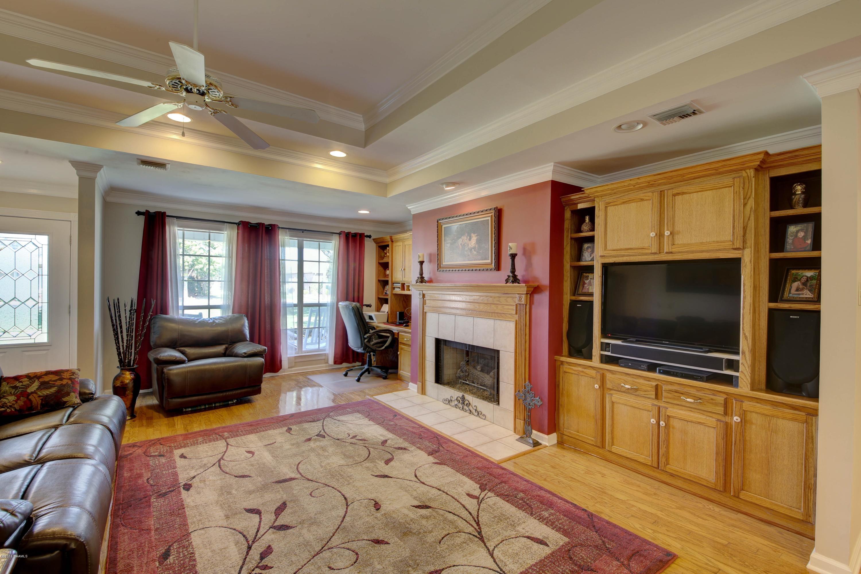 2213 Terre Ruelle New Iberia, LA 70563 - Photo 9 of 26 Gallery Image 9