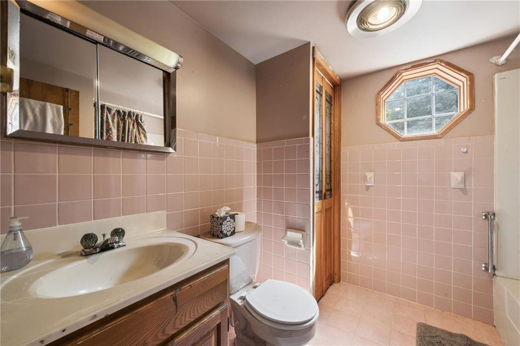 423 Huntingdon Road Yukon, PA 15698 - Photo 15 of 32