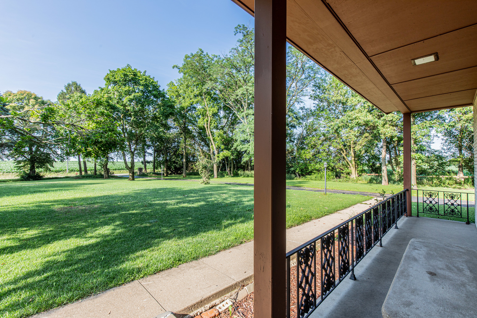 541 North 17th Road Tonica, IL 61370 - Photo 3 of 32