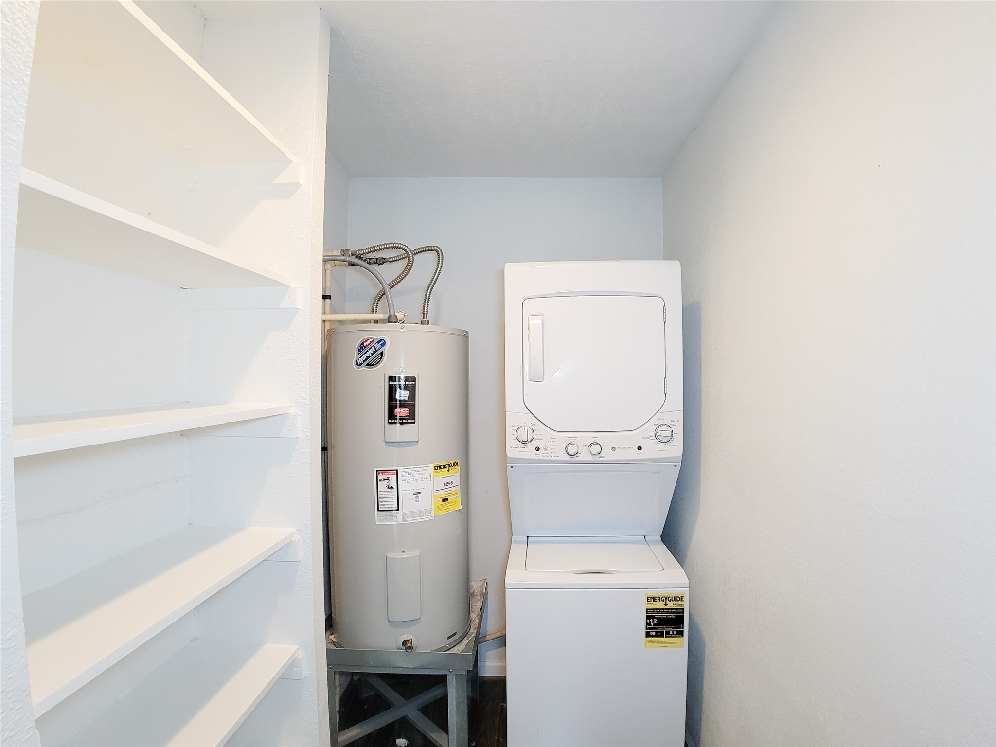 728 East 13th Street Houston, TX 77008 - Photo 14 of 26