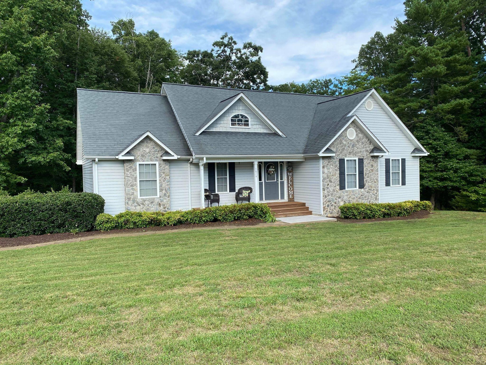 1654 Angle Plantation Road Rocky Mount, VA 24151 - Photo 3 of 4 239010801_3068278586724400_2005621678392