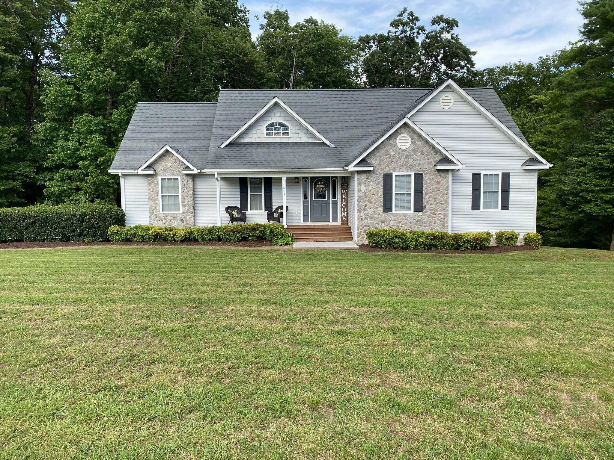 1654 Angle Plantation Road Rocky Mount, VA 24151 - Photo 4 of 4 239480933_1017781275641190_2746034684086
