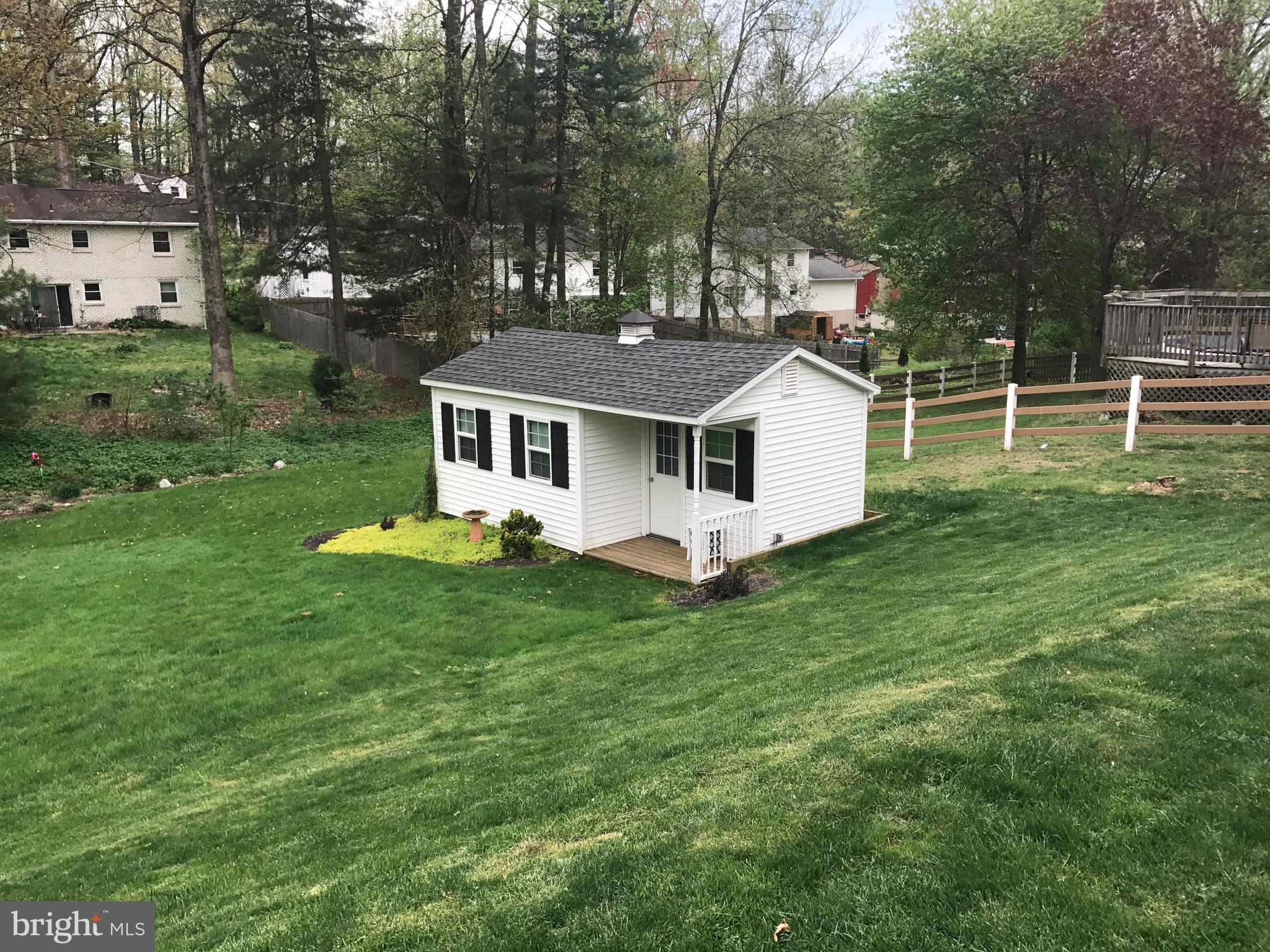 100 Lexington Road York, PA 17402 - Photo 27 of 35