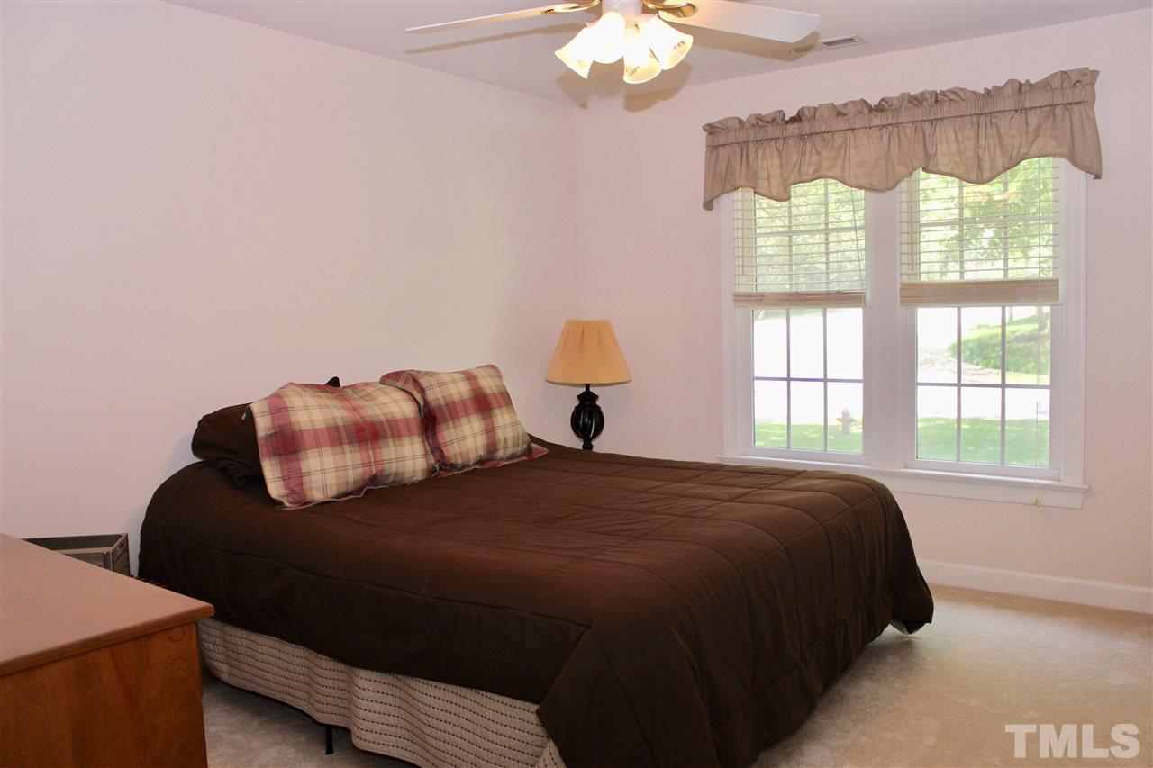 7925 Mayapple Place Raleigh, NC 27613 - Photo 16 of 30