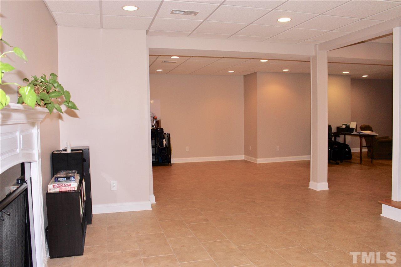 7925 Mayapple Place Raleigh, NC 27613 - Photo 24 of 30