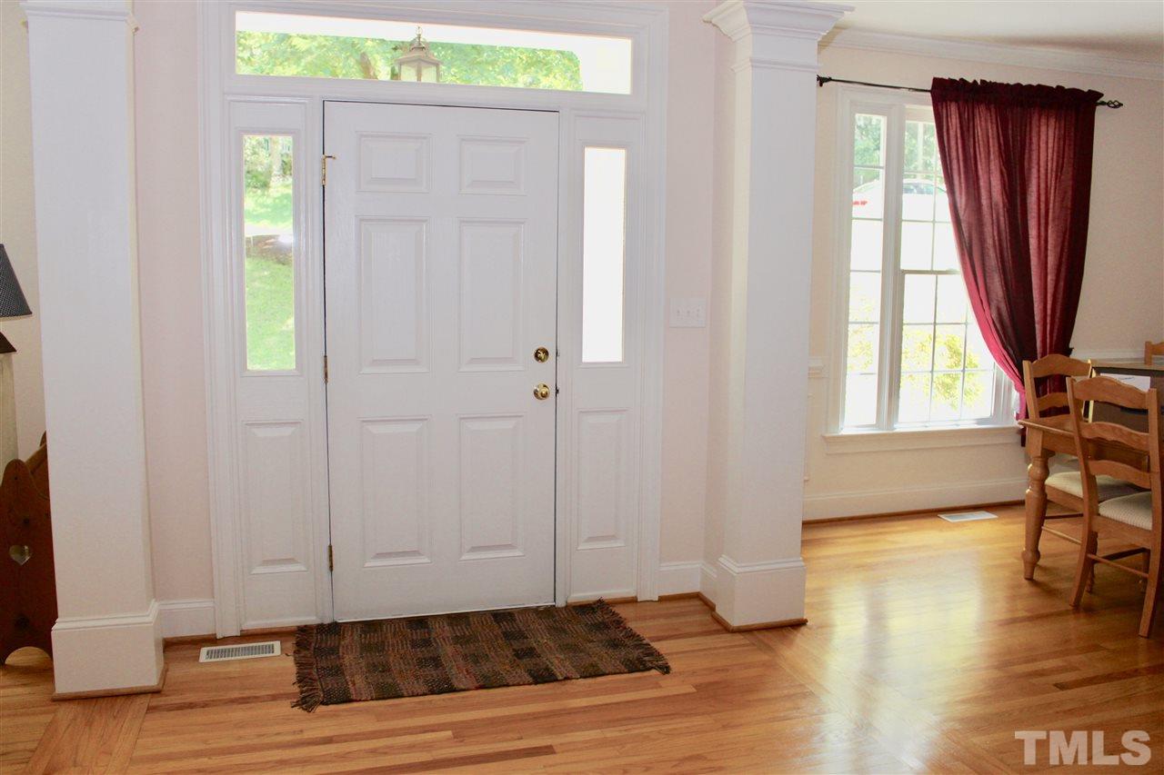 7925 Mayapple Place Raleigh, NC 27613 - Photo 4 of 30
