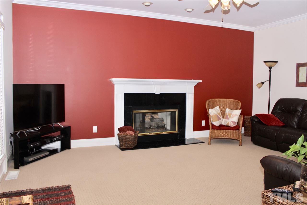 7925 Mayapple Place Raleigh, NC 27613 - Photo 7 of 30