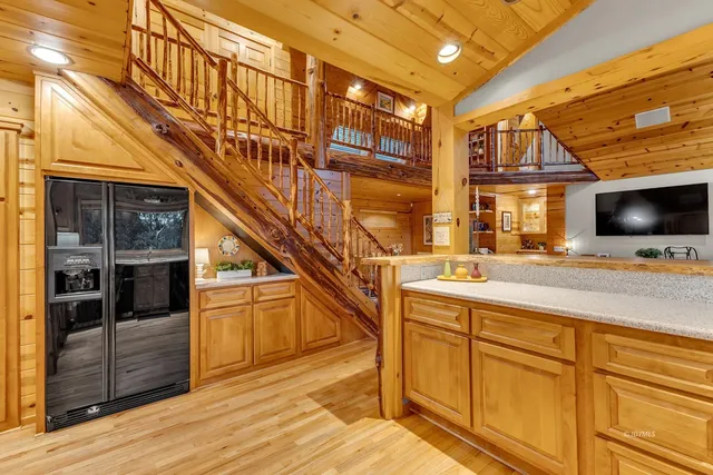 $857,000 | 26620 Pine Avenue, Idyllwild, CA 92549