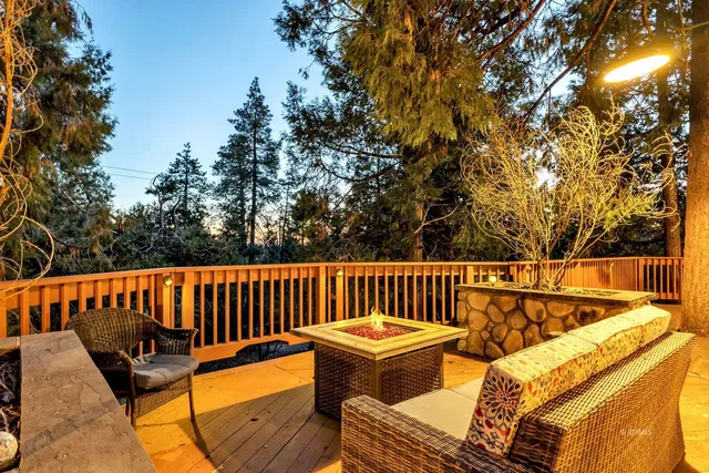$857,000 | 26620 Pine Avenue, Idyllwild, CA 92549