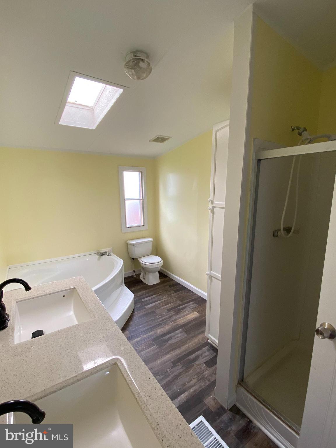 4 Shore Road Sparrows Point, MD 21219 - Photo 15 of 25 master bathroom