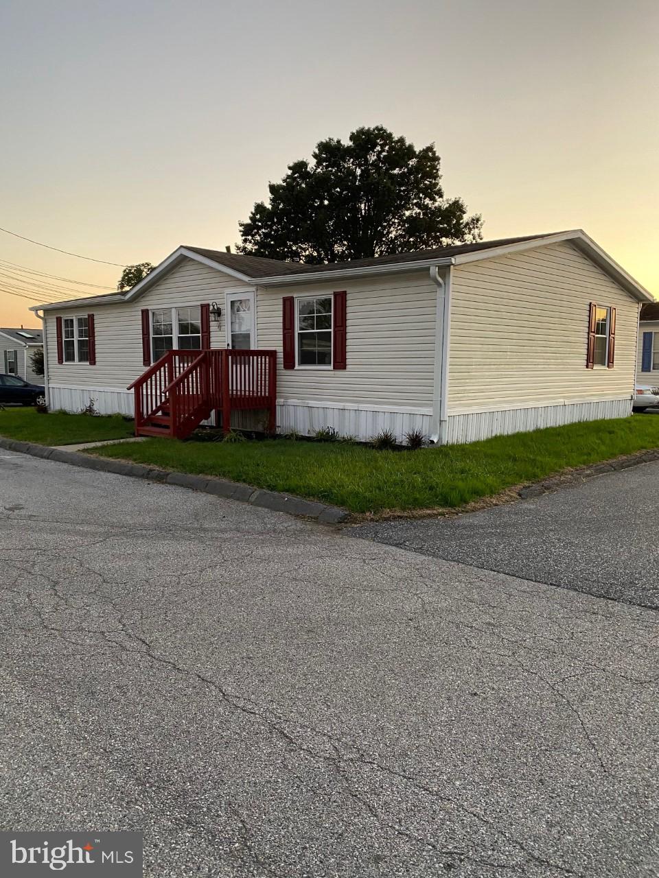 4 Shore Road Sparrows Point, MD 21219 - Photo 19 of 25