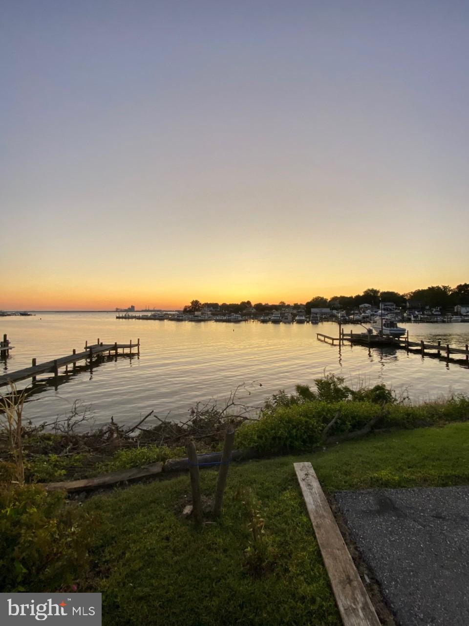 4 Shore Road Sparrows Point, MD 21219 - Photo 22 of 25