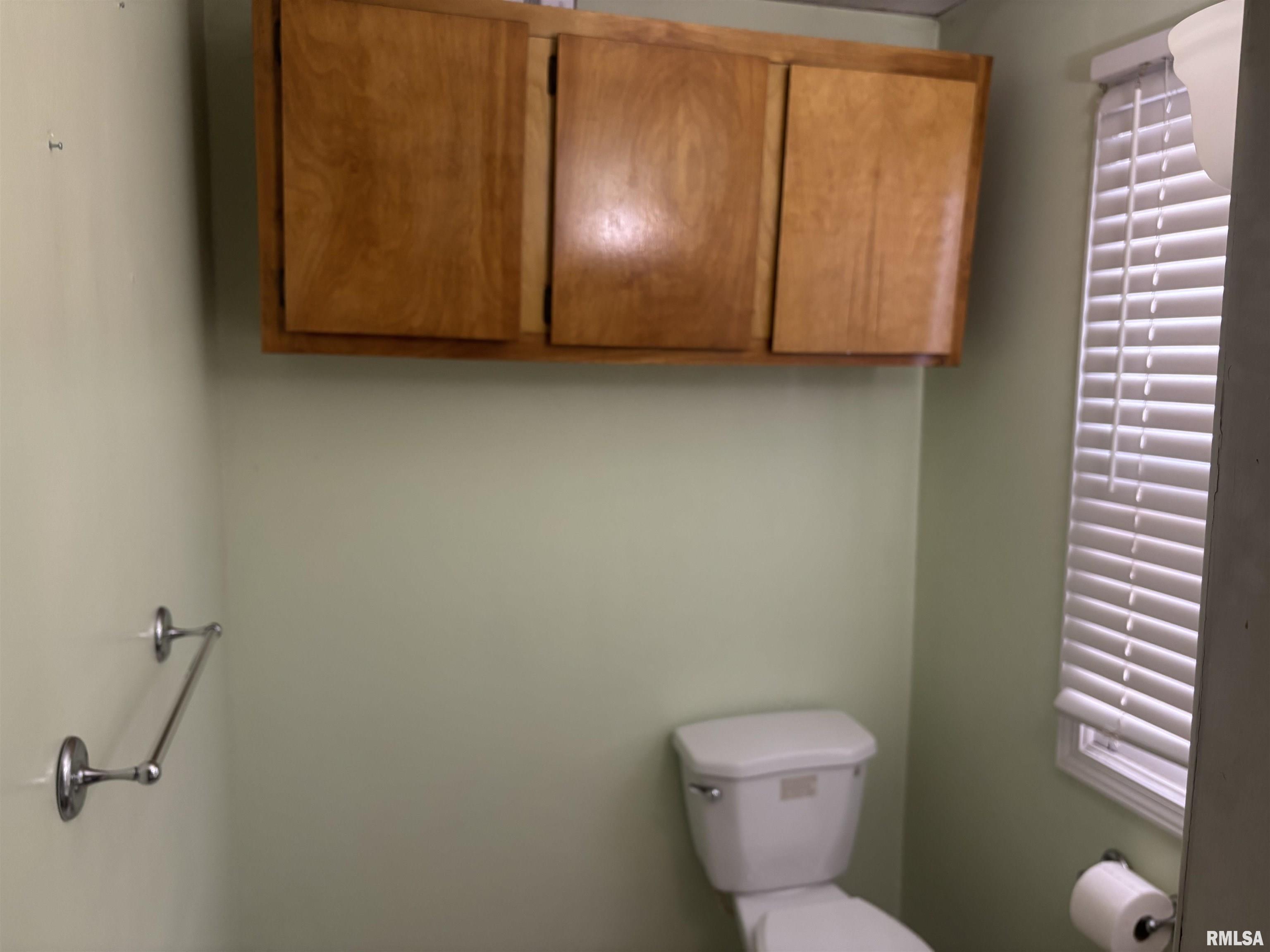 710 East Jackson Street Cuba, IL 61427 - Photo 15 of 25