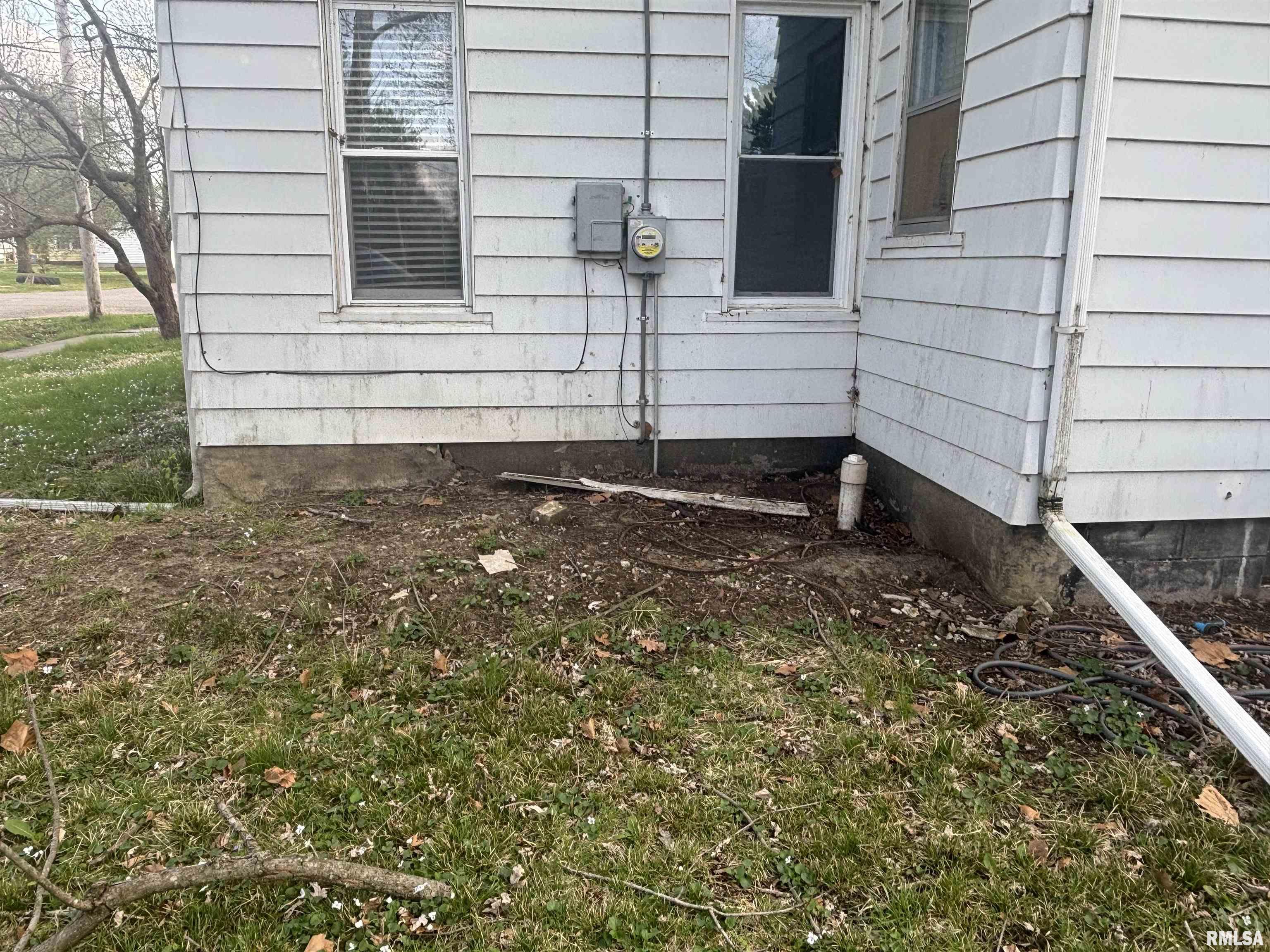 710 East Jackson Street Cuba, IL 61427 - Photo 8 of 25