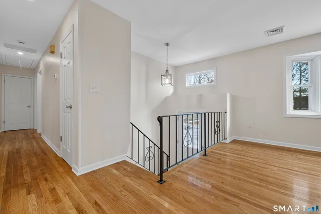 $560,000 | 31 Branch Hill Road, Preston, CT 06365