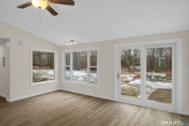 $560,000 | 31 Branch Hill Road, Preston, CT 06365