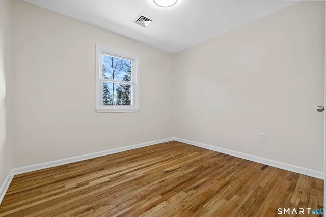 $560,000 | 31 Branch Hill Road, Preston, CT 06365