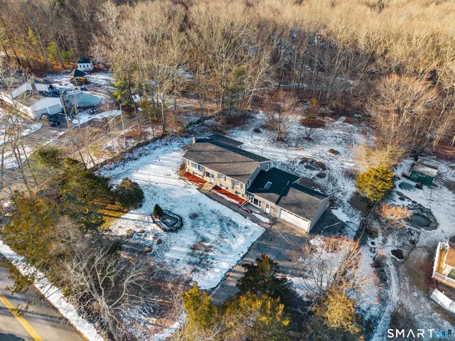 $560,000 | 31 Branch Hill Road, Preston, CT 06365