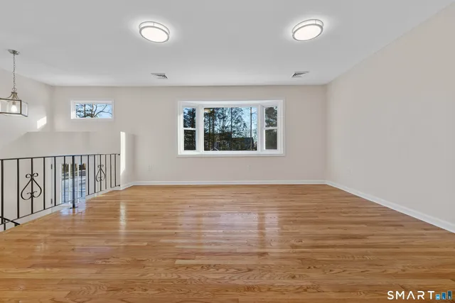 $560,000 | 31 Branch Hill Road, Preston, CT 06365