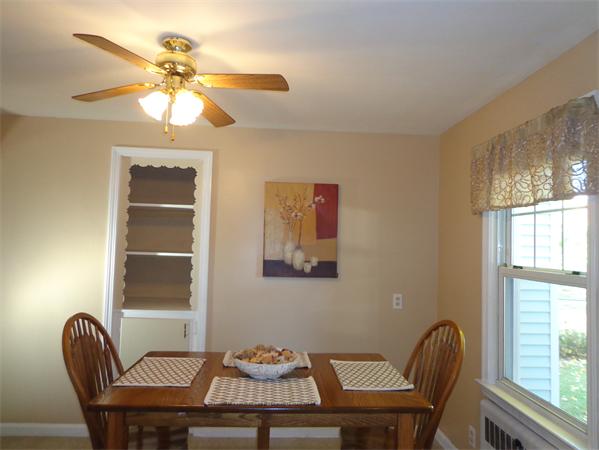 33 Redden Road Springfield, MA 01119 - Photo 5 of 29