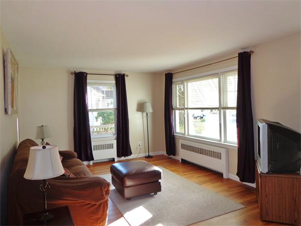 33 Redden Road Springfield, MA 01119 - Photo 6 of 29