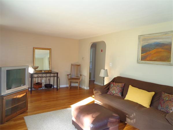 33 Redden Road Springfield, MA 01119 - Photo 7 of 29