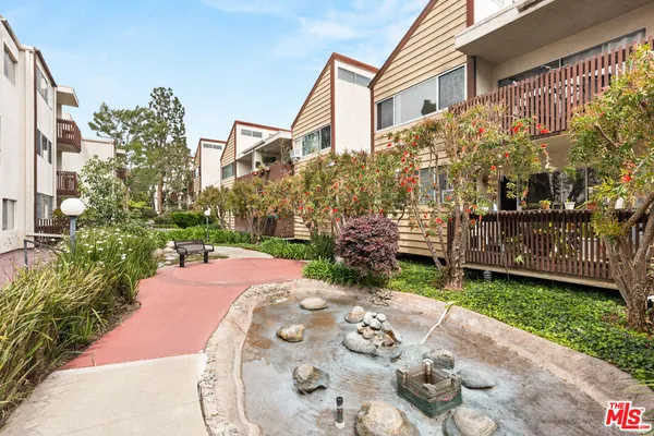 $4,200 | 6000 Canterbury Drive, Unit I217, Culver City, CA 90230