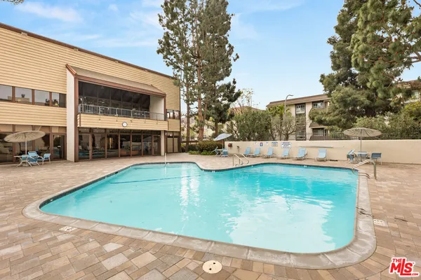 $4,200 | 6000 Canterbury Drive, Unit I217, Culver City, CA 90230