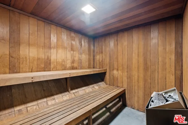 $4,200 | 6000 Canterbury Drive, Unit I217, Culver City, CA 90230