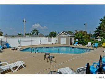 12122 Natural Bridge Road, Unit F Bridgeton, MO 63044 - Photo 17 of 29 Gallery Image 17