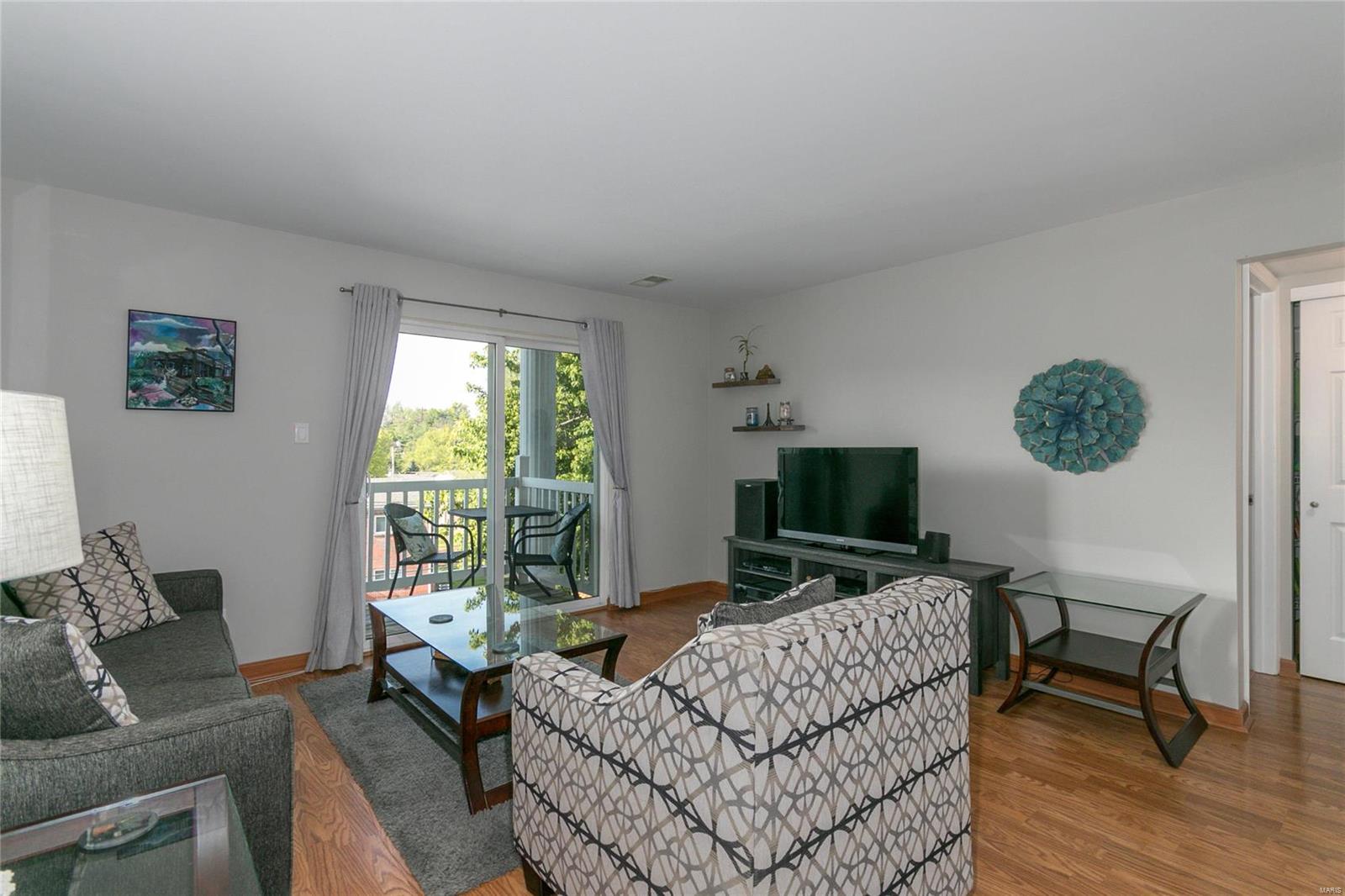 12122 Natural Bridge Road, Unit F Bridgeton, MO 63044 - Photo 5 of 29 Gallery Image 5