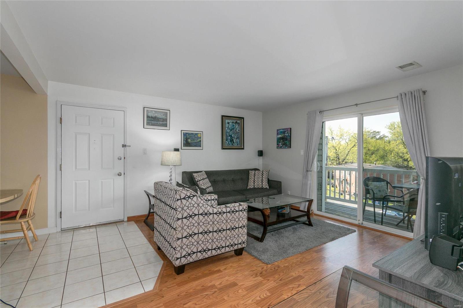 12122 Natural Bridge Road, Unit F Bridgeton, MO 63044 - Photo 6 of 29 Gallery Image 6