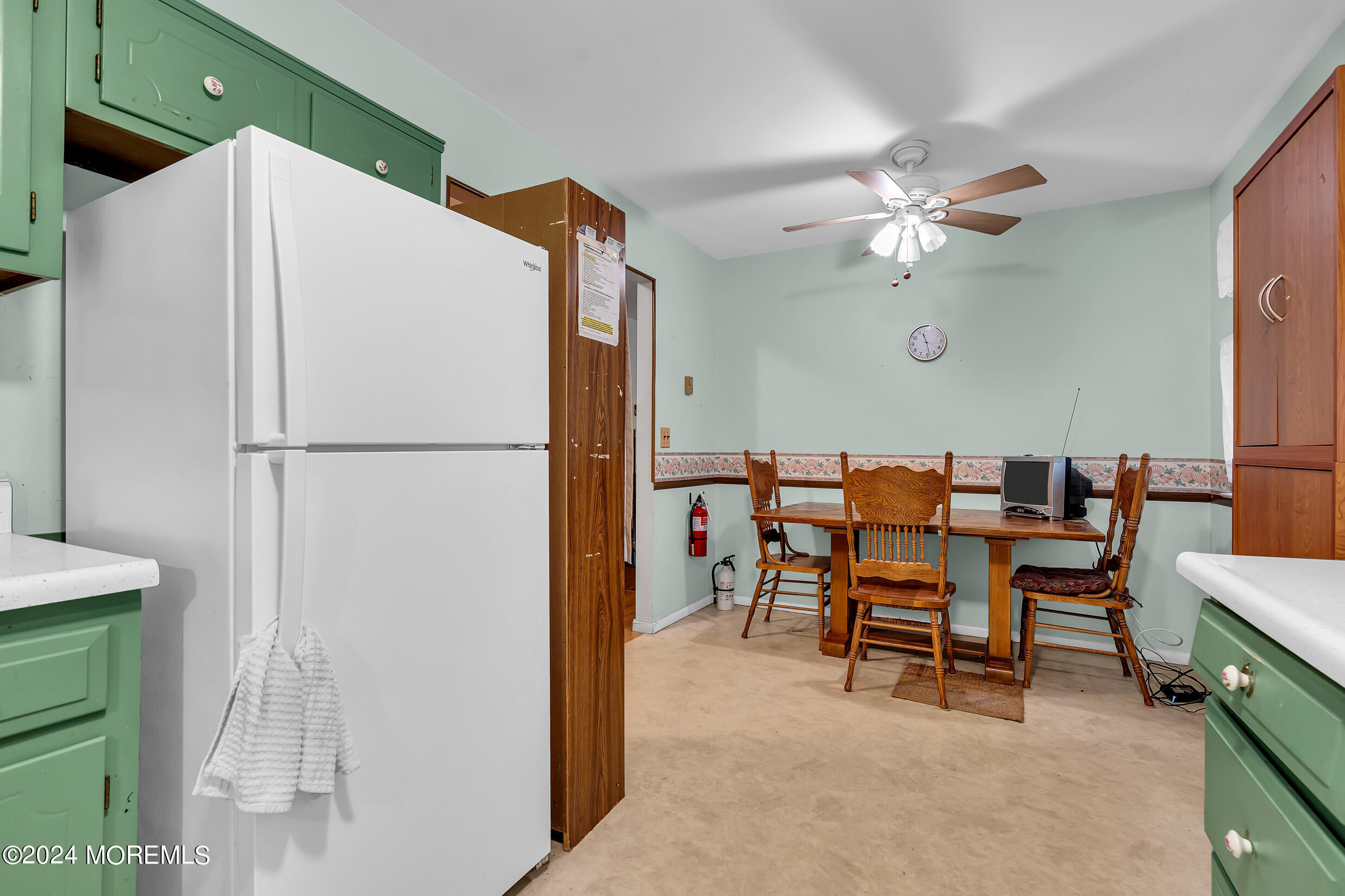 16 Crocus Lane, Unit B Whiting, NJ 08759 - Photo 10 of 23 5 (6)