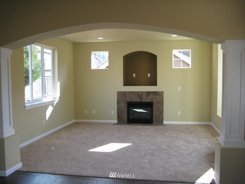 21005 39th Drive Southeast, Unit 5 Bothell, WA 98021 - Photo 4 of 13