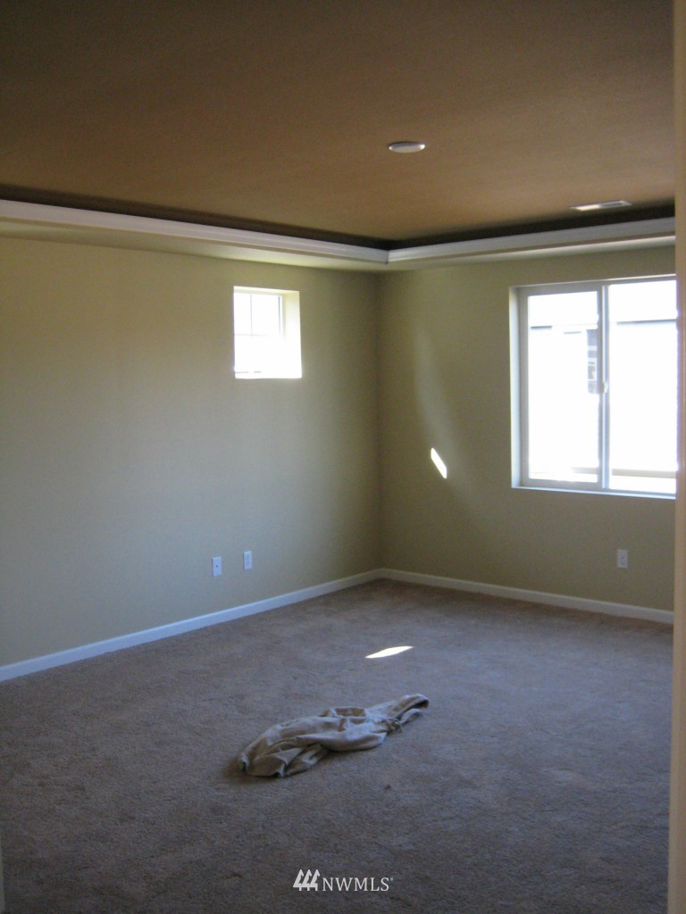 21005 39th Drive Southeast, Unit 5 Bothell, WA 98021 - Photo 7 of 13