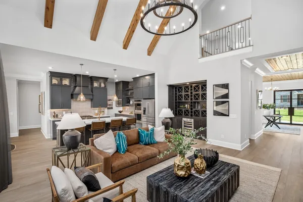$1,383,600 | 3206 Hunziker Lane, Fairview, TN 37062