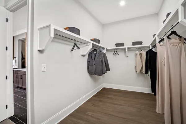 $1,383,600 | 3206 Hunziker Lane, Fairview, TN 37062