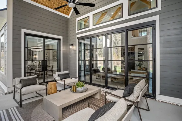 $1,383,600 | 3206 Hunziker Lane, Fairview, TN 37062